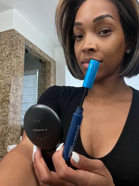 Who says you don’t need a good mascara for carpool! Linked my favorite MAC mascara and foundation. 

#LTKbeauty #LTKFind #LTKstyletip