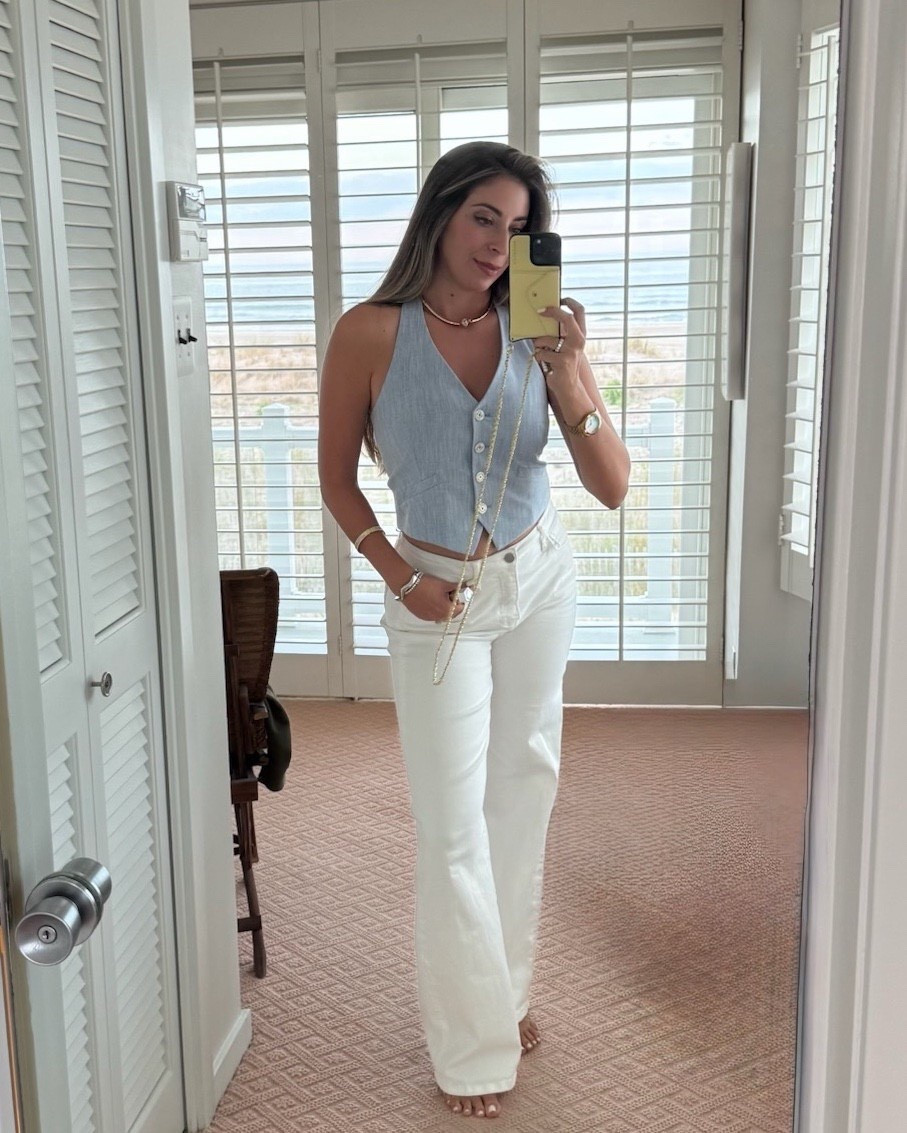 GNO Outfit! 🌟 

Veronica Beard Top
White Wide Leg Jeans
Anthro Necklace (linking similar)

Girls Night Out
Casual Dinner 

#LTKParties #LTKSeasonal