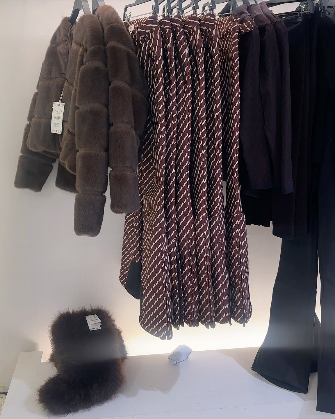 Zara’s Ski Collection  is truly a dream! I loved the colors, prints and coats so much!!! The boots are so good too!! Linking my favorite pieces here! 

#LTKGiftGuide #LTKActive #LTKHoliday