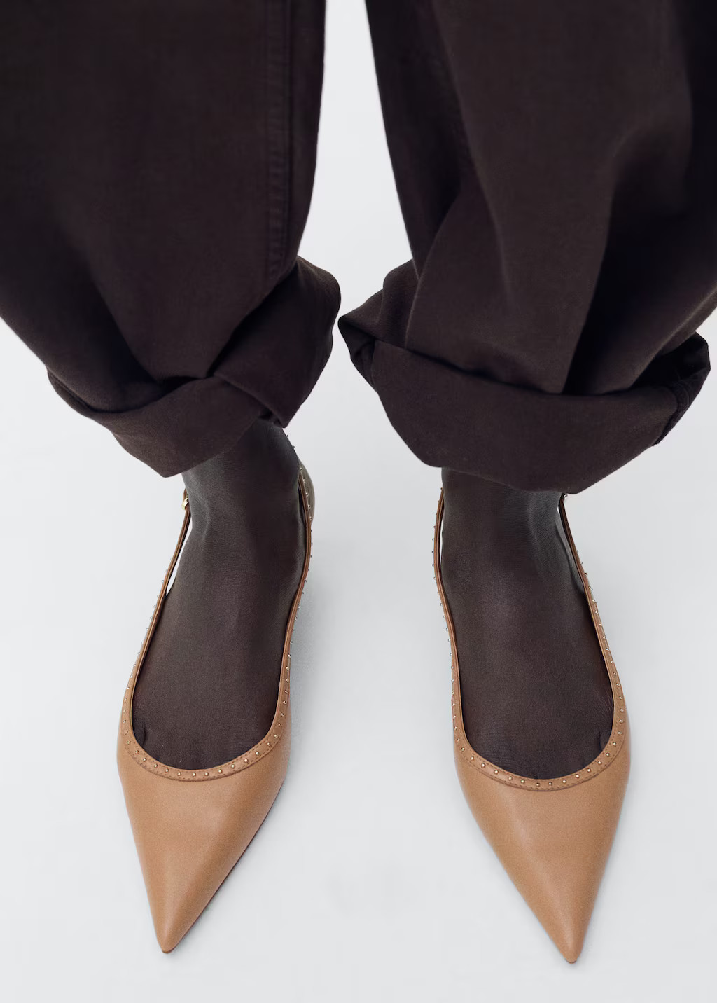 Kitten-heel shoes with stud detail medium brown - Women - 9½ - MANGO | Mango (US/MX/AU)