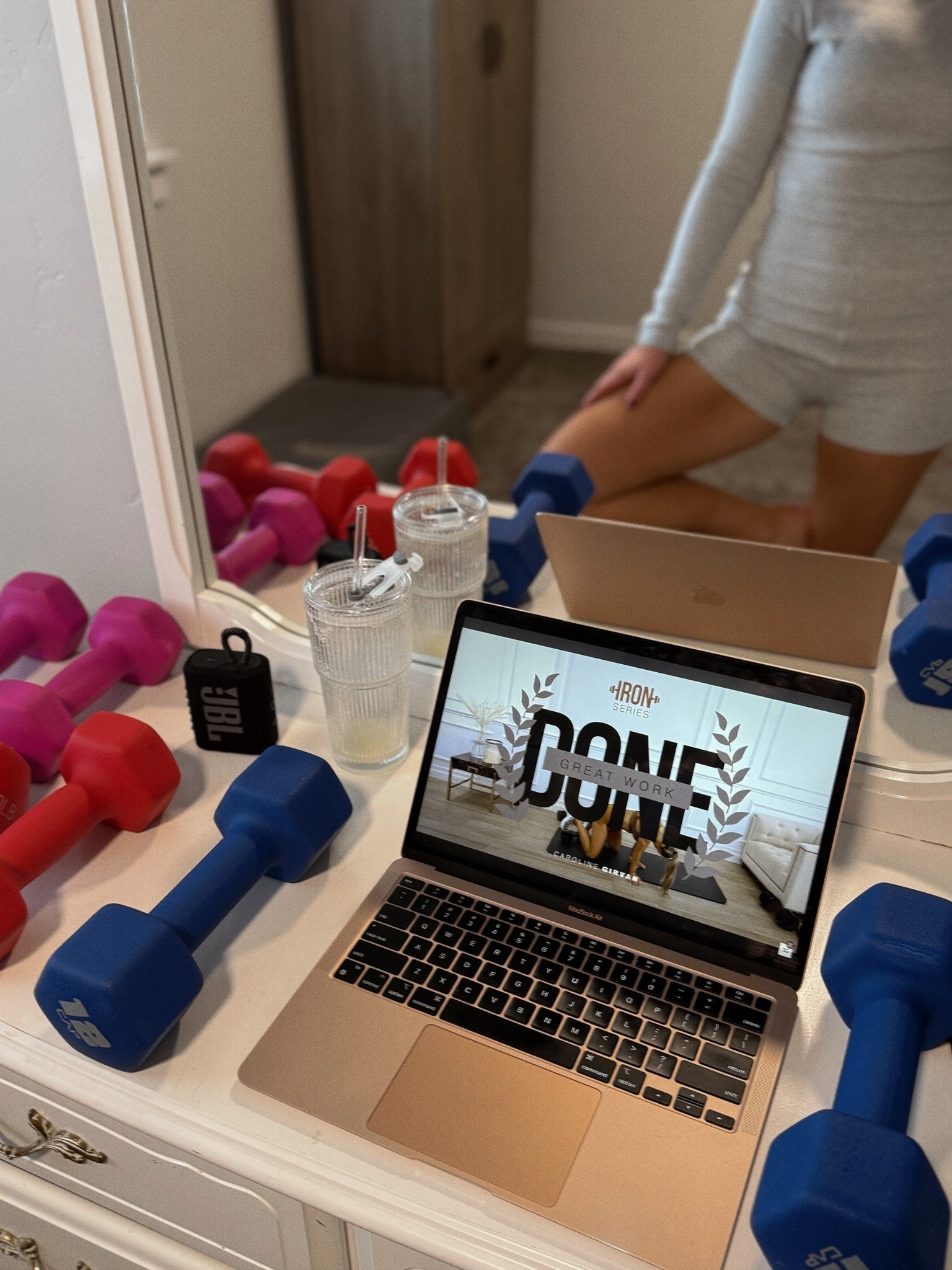 Day 16 ✅💪

#LTKActive #LTKmorningroutine #LTKfitnessgoals