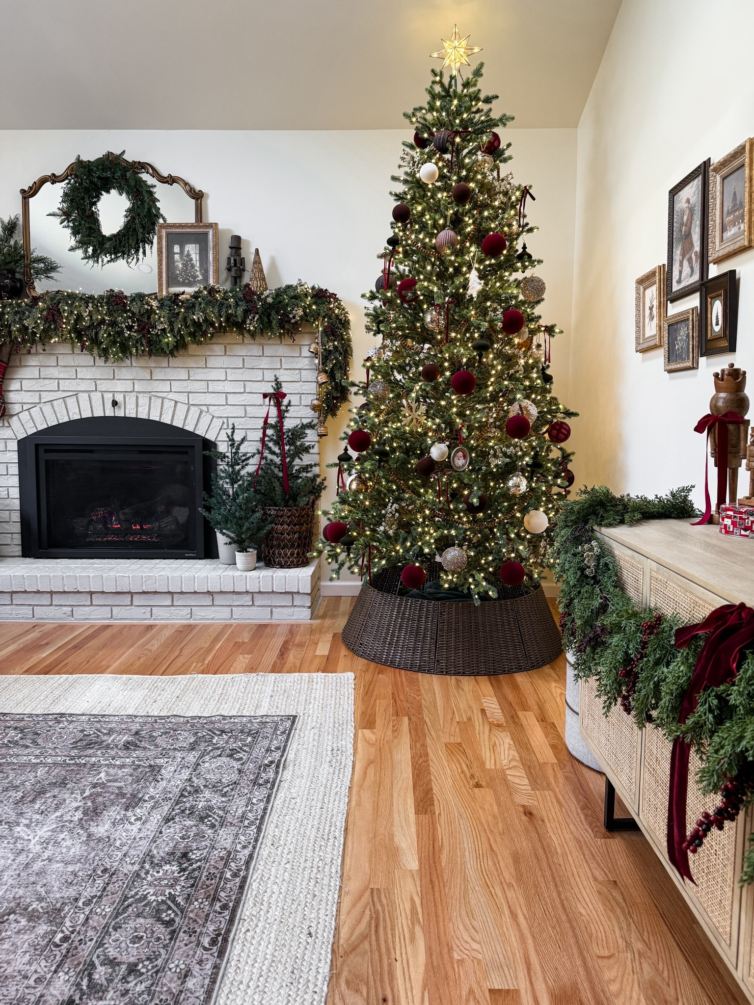 Christmas living room inspo!
Burgundy and bronze muted tones 

#LTKHoliday #LTKHome