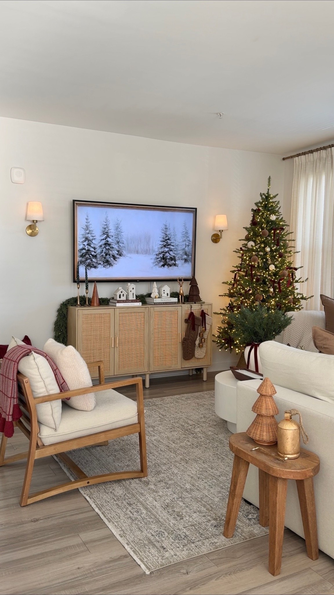 christmas living room decor 🤍

#LTKSeasonal #LTKHoliday #LTKHome