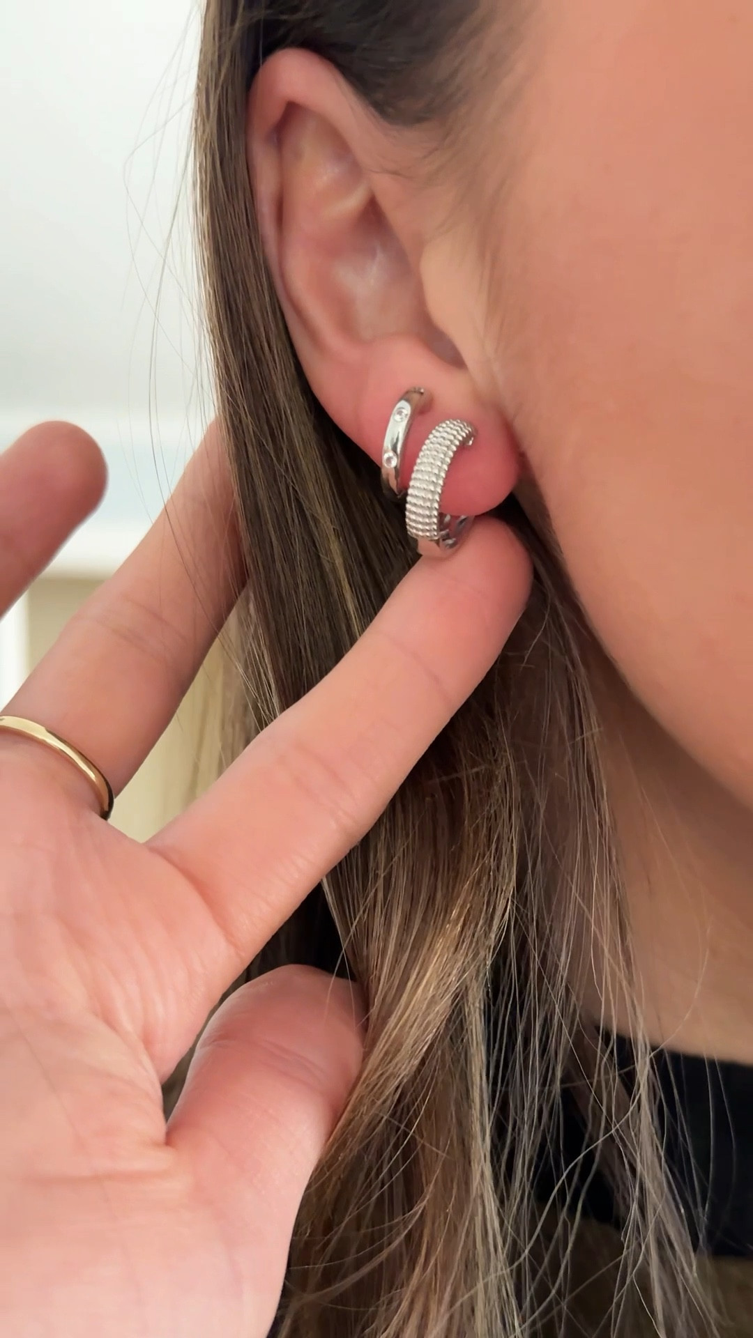 I’m always on the hunt for high-quality jewelry that doesn’t break the bank. Gabriel & Co has such a strong reputation for craftsmanship, and after trying these pieces, I totally get why. The double-huggie hoop is sterling silver with white sapphire is perfect if you want that layered look without multiple piercings. The diamond-frame flower studs are classic, lightweight, and such a great gift idea for anyone! I linked all my favorite Gabriel & Co pieces in my LTK for anyone looking to add something special to their holiday wishlist this year! 

#LTKGiftGuide #LTKHoliday