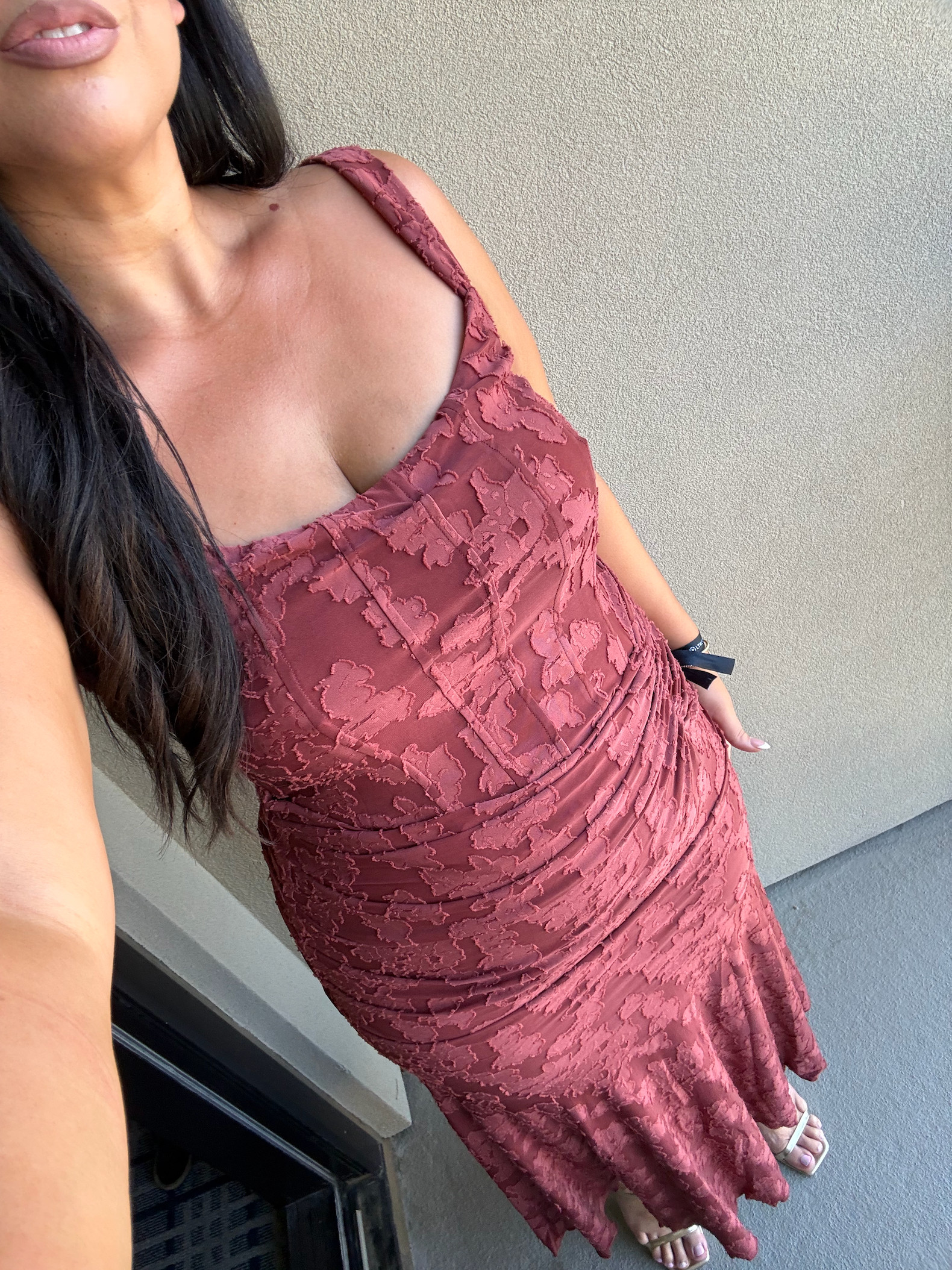 The color on this is stunning!! Also loving the mermaid style! Mid size, fashion, fall dress, ltk con, fall style 

 #LTKCon #LTKSeasonal #LTKMidsize