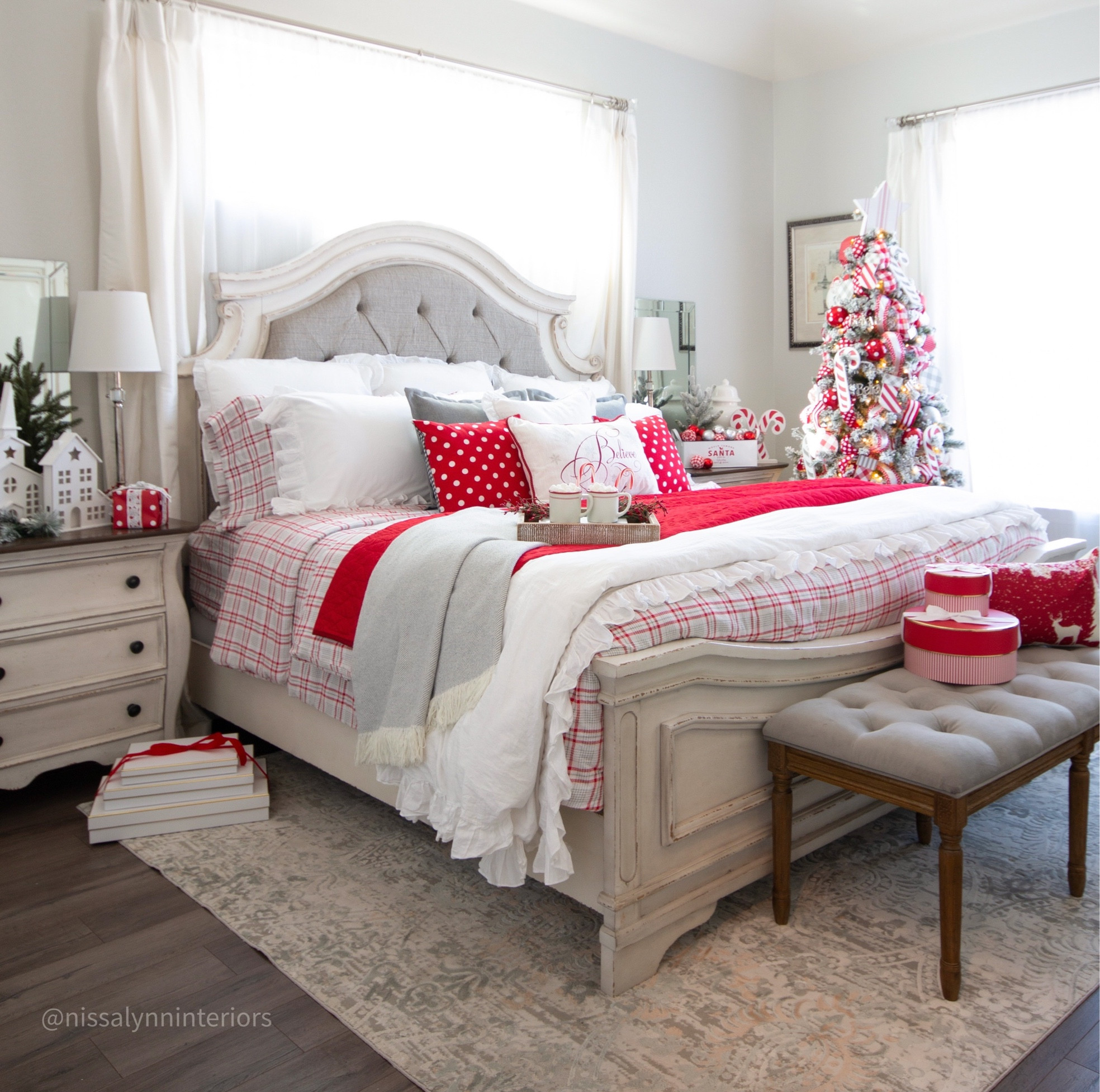 Snuggling up in my cozy bed watching movies is one of my favorite things to do!


#LTKSeasonal #LTKhome #LTKHoliday