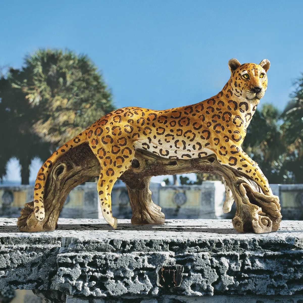 Leopard's Kingdom Garden Statue | Wayfair North America
