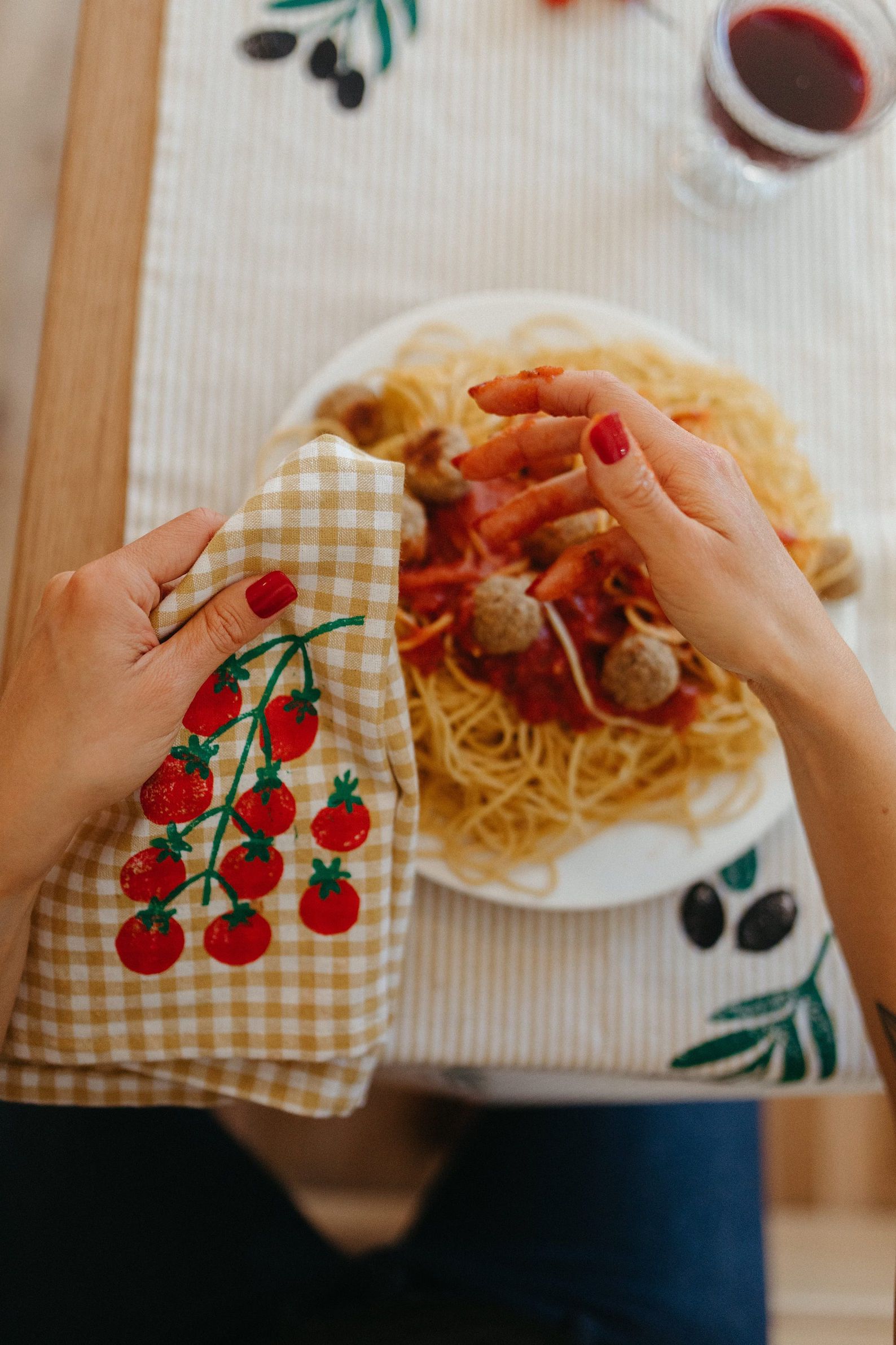 Linen Dinner Napkins. Tomatoes on Gingham. Hand Block Printed. - Etsy | Etsy (US)