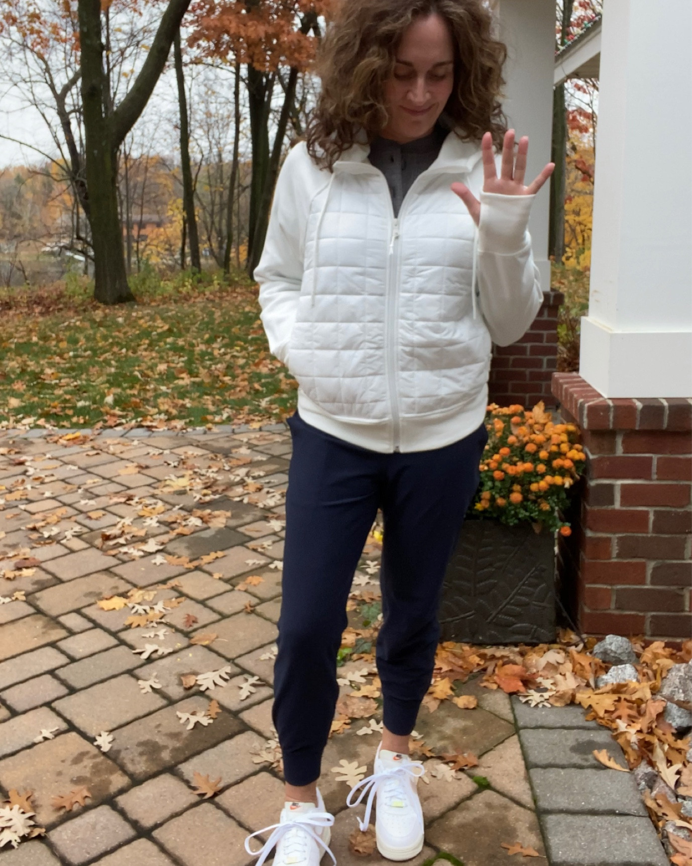 Quilted hoodie, joggers, sneakers

#LTKfindsunder100 #LTKover40 #LTKstyletip