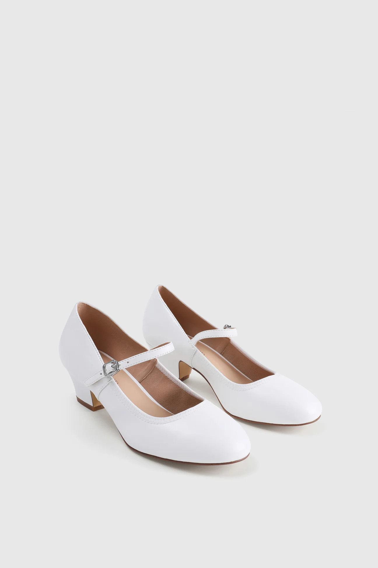 Shop 1920s Shoes - Classic Round Toe Mary Jane Shoes | BABEYOND | BABEYOND