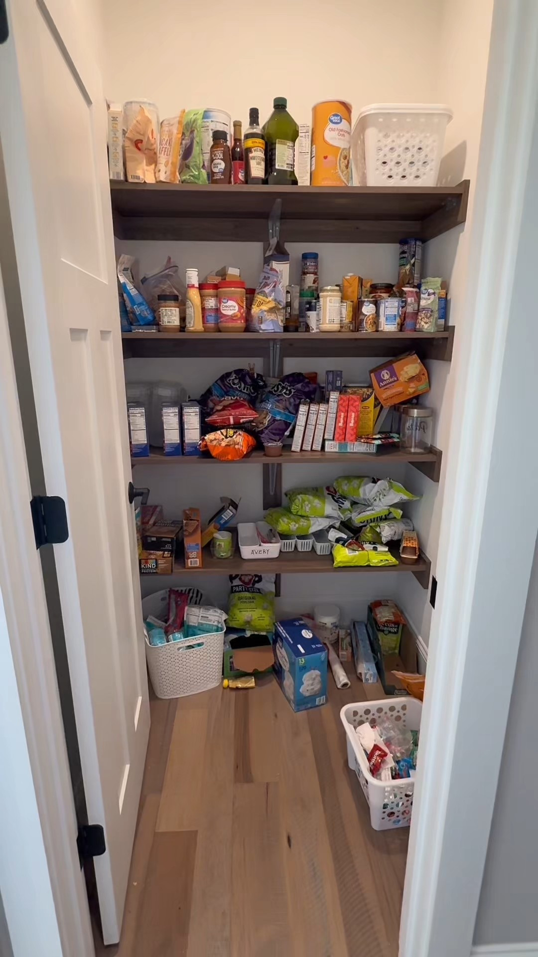 🍂 Fall pantry organization 🍂

#cleanwithme #cleaningmotivation #housereset #reset #powerhour #satisfyingcleaning #cleaningaccount #deepclean #deepcleaning #cleaningtipsandtricks #cleaning #cleaningtips #cleanhome  #momlife #cleaninghacks #cleaningproducts #cleaningtools #asmrcleaning #organization #pantry

#LTKKids #LTKFamily #LTKHome