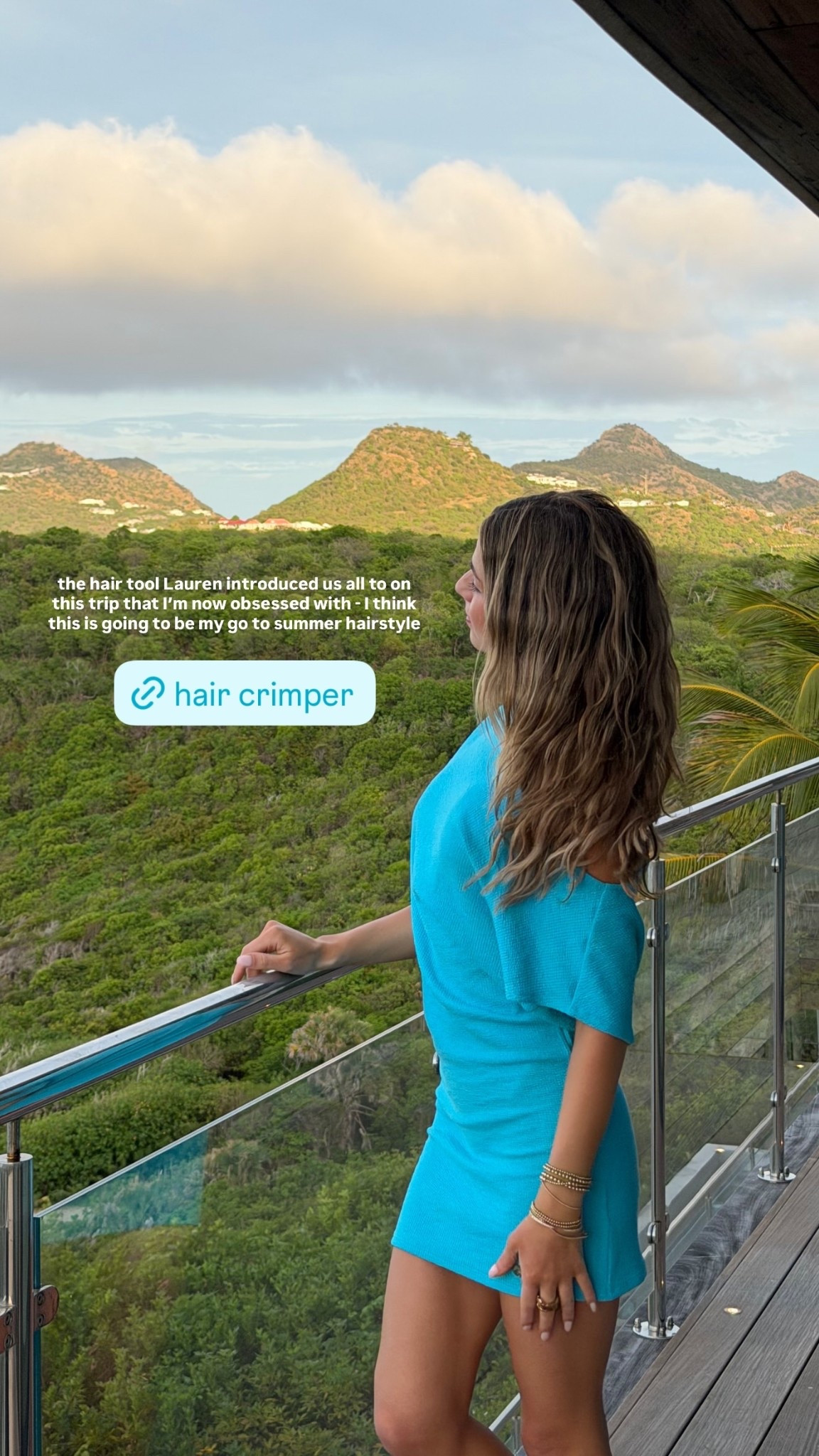the hair tool Lauren introduced us all to on this trip that I’m now obsessed with - I think this is going to be my go to summer hairstyle  @ulta 