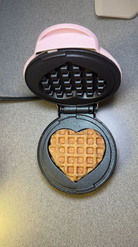Heart waffle maker 🩷 Valentines Day Finds. 

#LTKGiftGuide