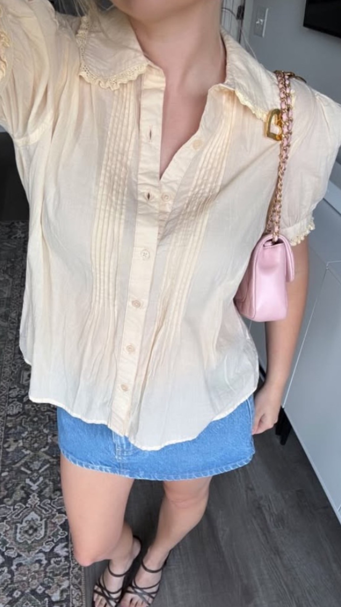 Casual y2k fit! #y2k #outfit #ideas #casual 

#LTKPetite #LTKItBag #LTKStyleTip