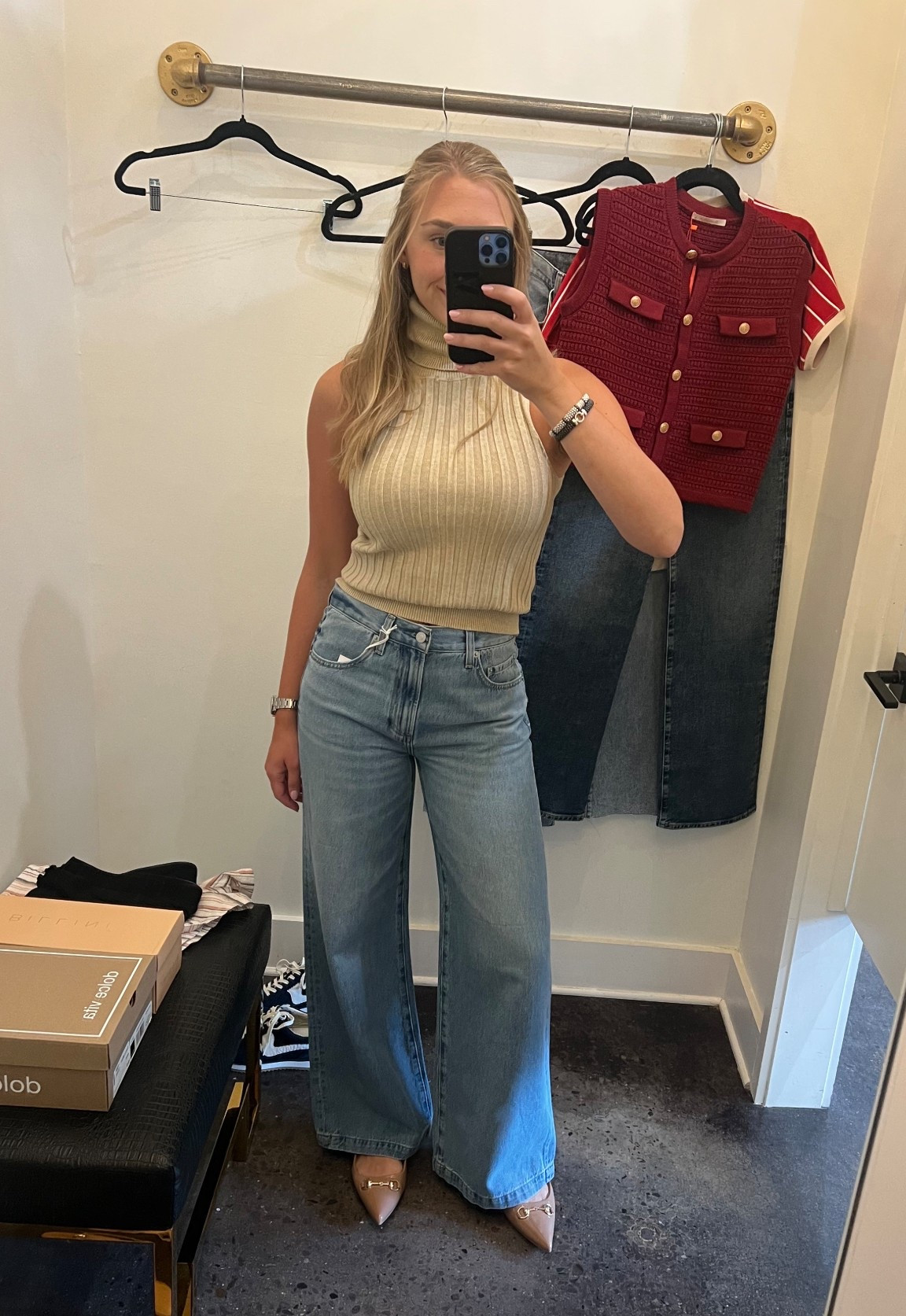 Jeans that feel like sweatpants😍obsessed with these! 

#LTKStyleTip #LTKWorkwear