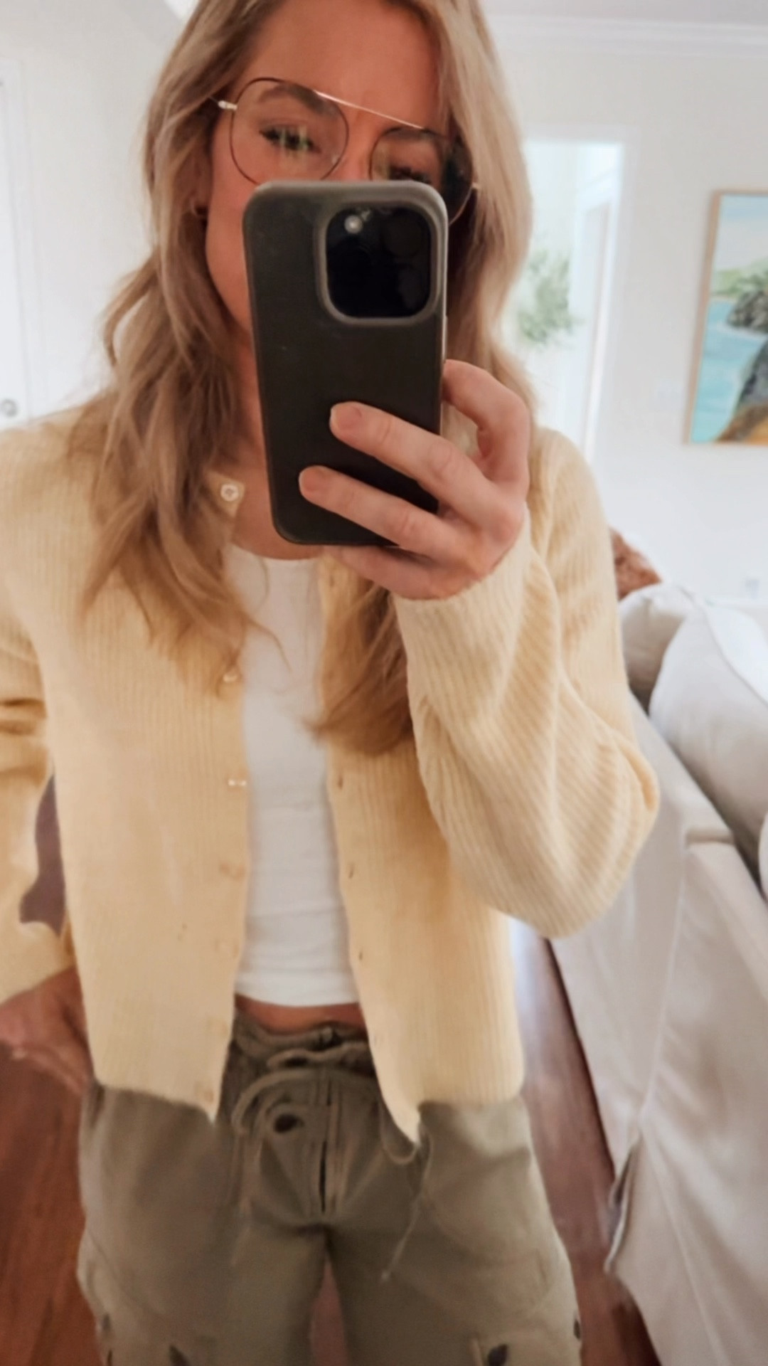 Yellow cardigan small

#LTKdayinmylife #LTKootd #LTKgrwm