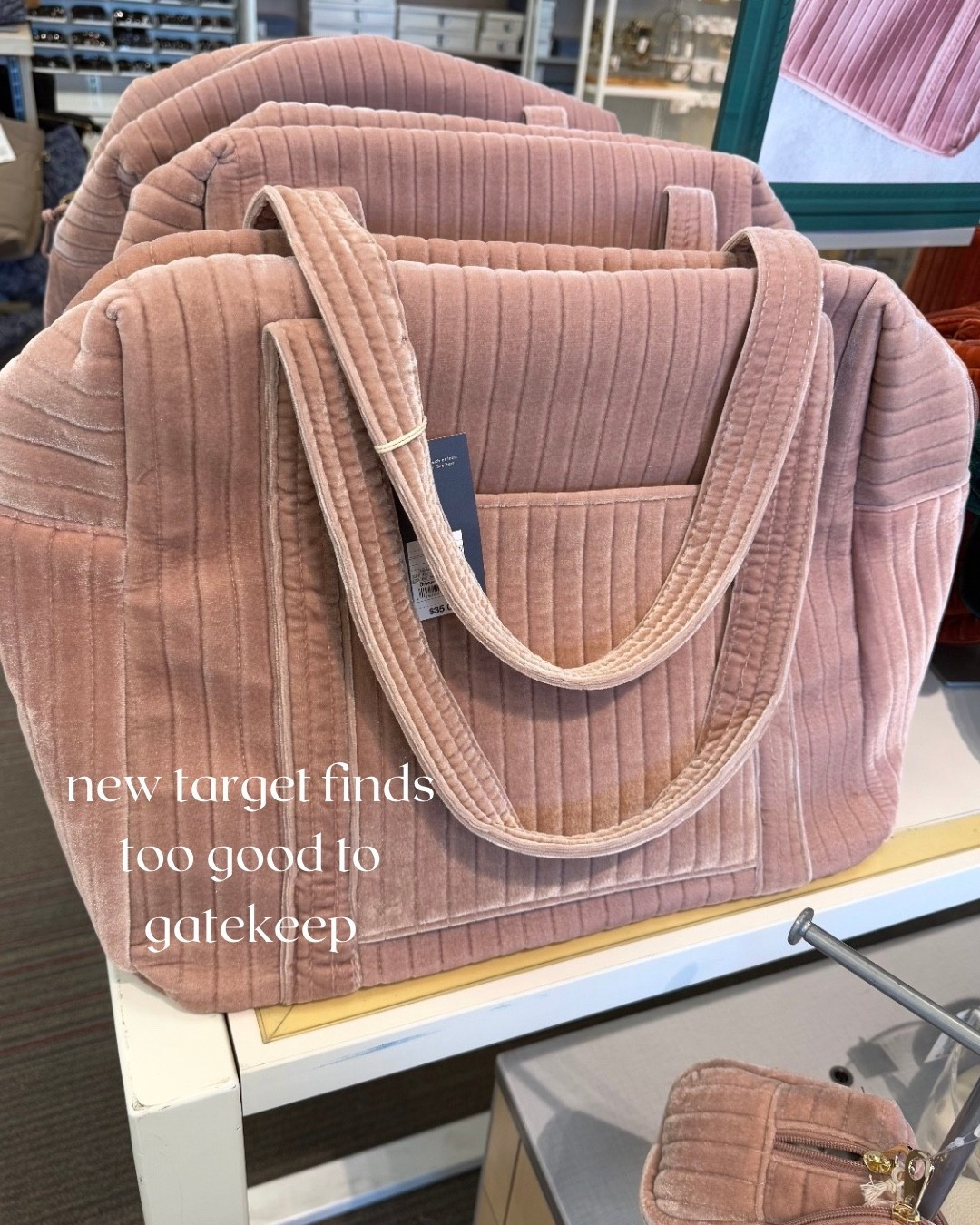 Target weekender bag

#LTKGiftGuide #LTKSeasonal #LTKHoliday