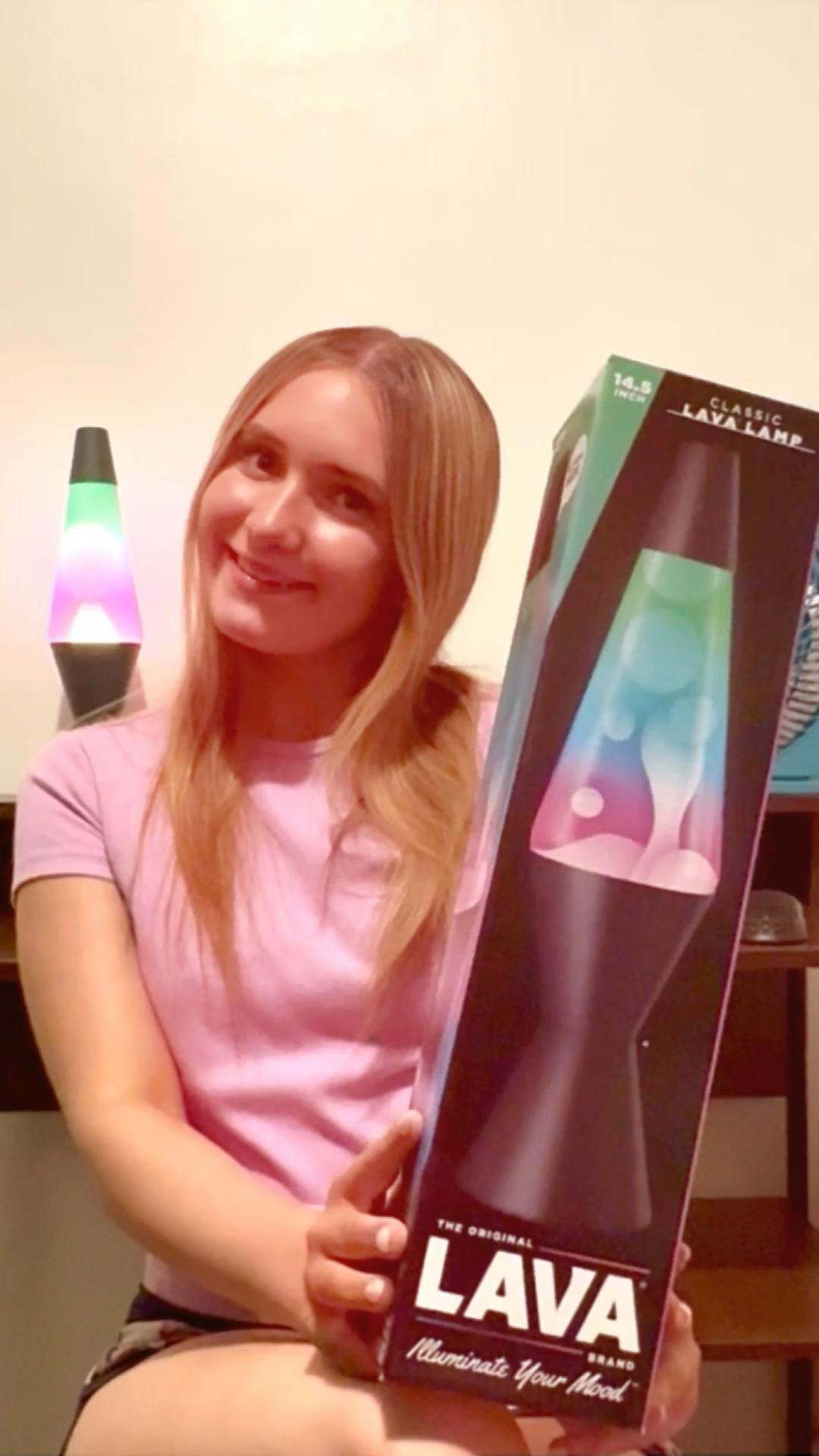 Obsessed with the cozy glow this lava lamp adds to my room 🌈✨ Such a fun retro vibe and the perfect little decor piece for nightstands, desks, or bedrooms!

#LTKhome #LTKfinds #LavaLamp #RoomDecor #BedroomDecor #DormDecor #RetroDecor #AestheticRoom #HomeDecor #CozyVibes #TikTokMadeMeBuyIt #AmazonFinds #CuteDecor #LEDLights #HomeInspo

#LTKHome #LTKKids #LTKU