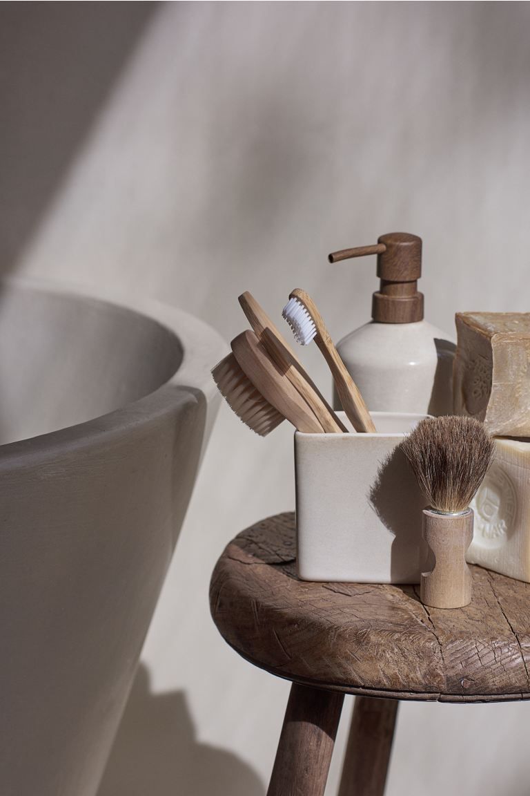 Stoneware Toothbrush Mug | H&M (US + CA)