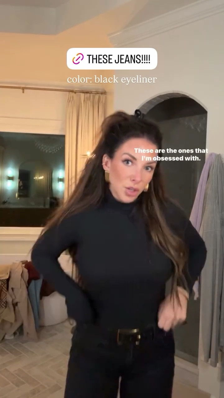 color: black eyeliner wearing a size 28