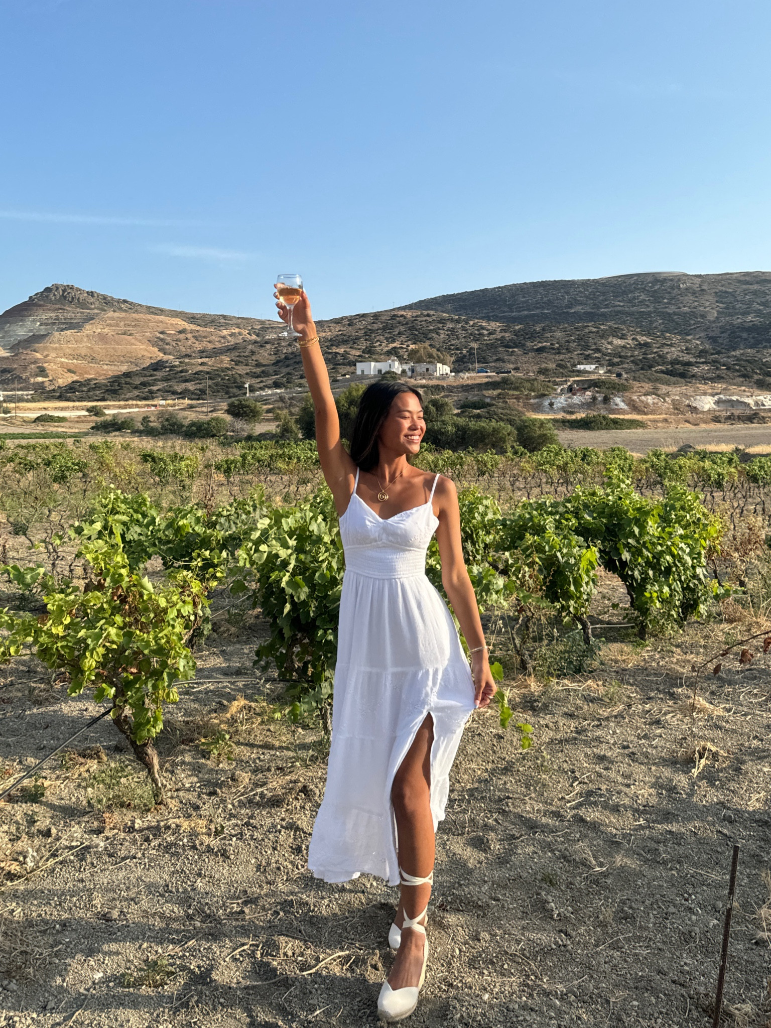 white maxi dress with pockets, wearing size xs, adjustable straps, tie front, slit design, hollister dress, summer style, ribbon shoes, platform heels

exact dress style is no longer sold, so I linked an almost identical Hollister White Maxi Dress 🤍

#LTKTravel #LTKFindsUnder50 #LTKSeasonal