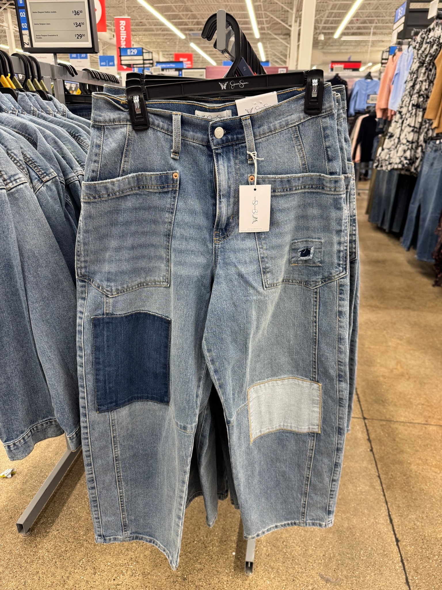 Walmart Jessica Simpson Women's and Women's Plus Cherry Cropped Patchwork Barrel Jeans, 26" Inseam, Sizes 2-24W

#LTKootd #LTKSeasonal #LTKgrwm