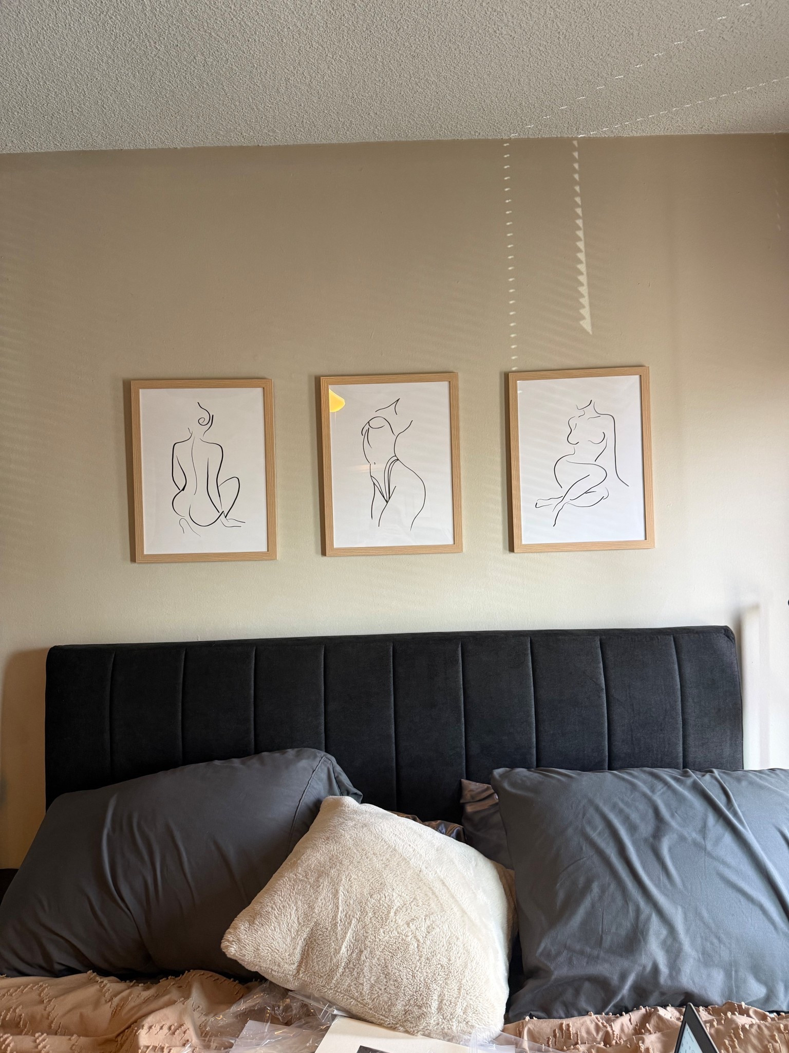 Got my prints (12x16) and frames 

#LTKHome