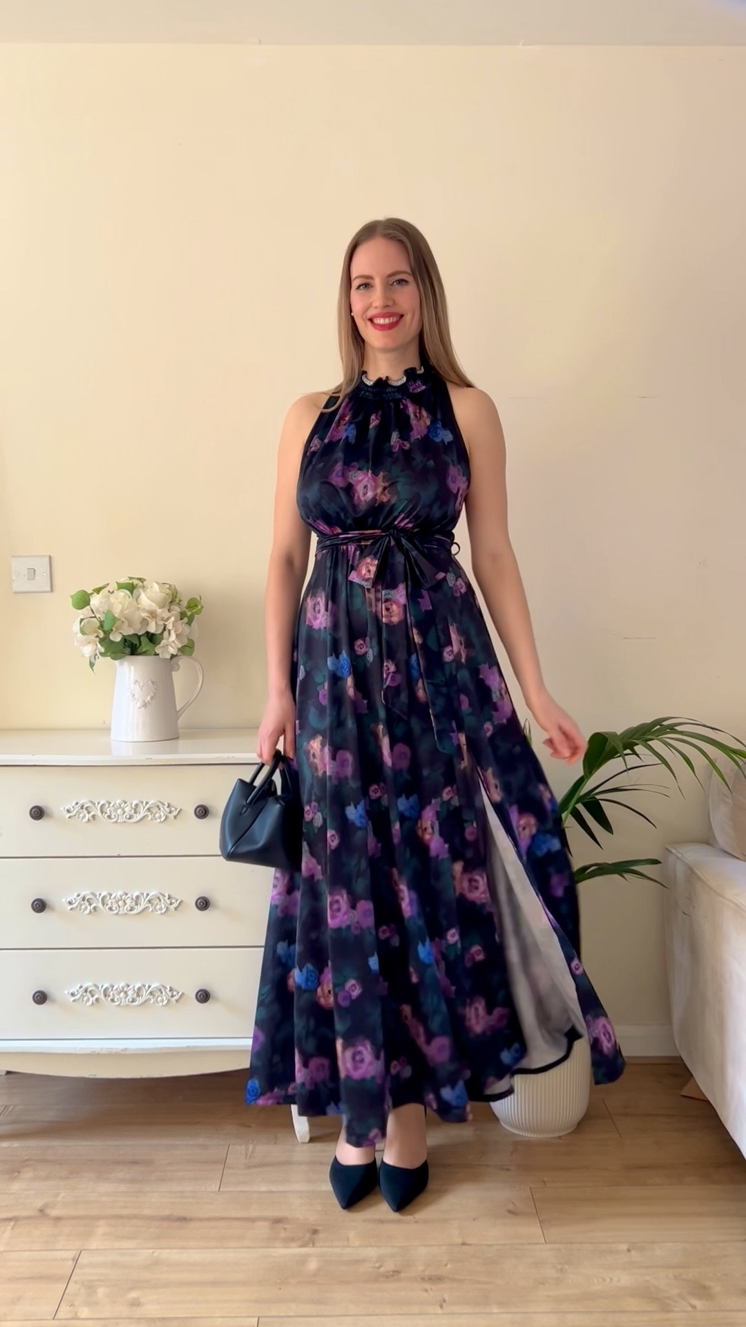 Elegant & romantic floral dress with in-built shapewear by @popilush @popilush_au 🌸🖤 AD 

I’m wearing the ‘Draped High Neck Sculpting Floral-Print Maxi Dress’ in size S 

#popilush #popilushdress #popilushshapeweardress #shapewear #elegantdress

#LTKdresses #LTKsale #LTKstyletip