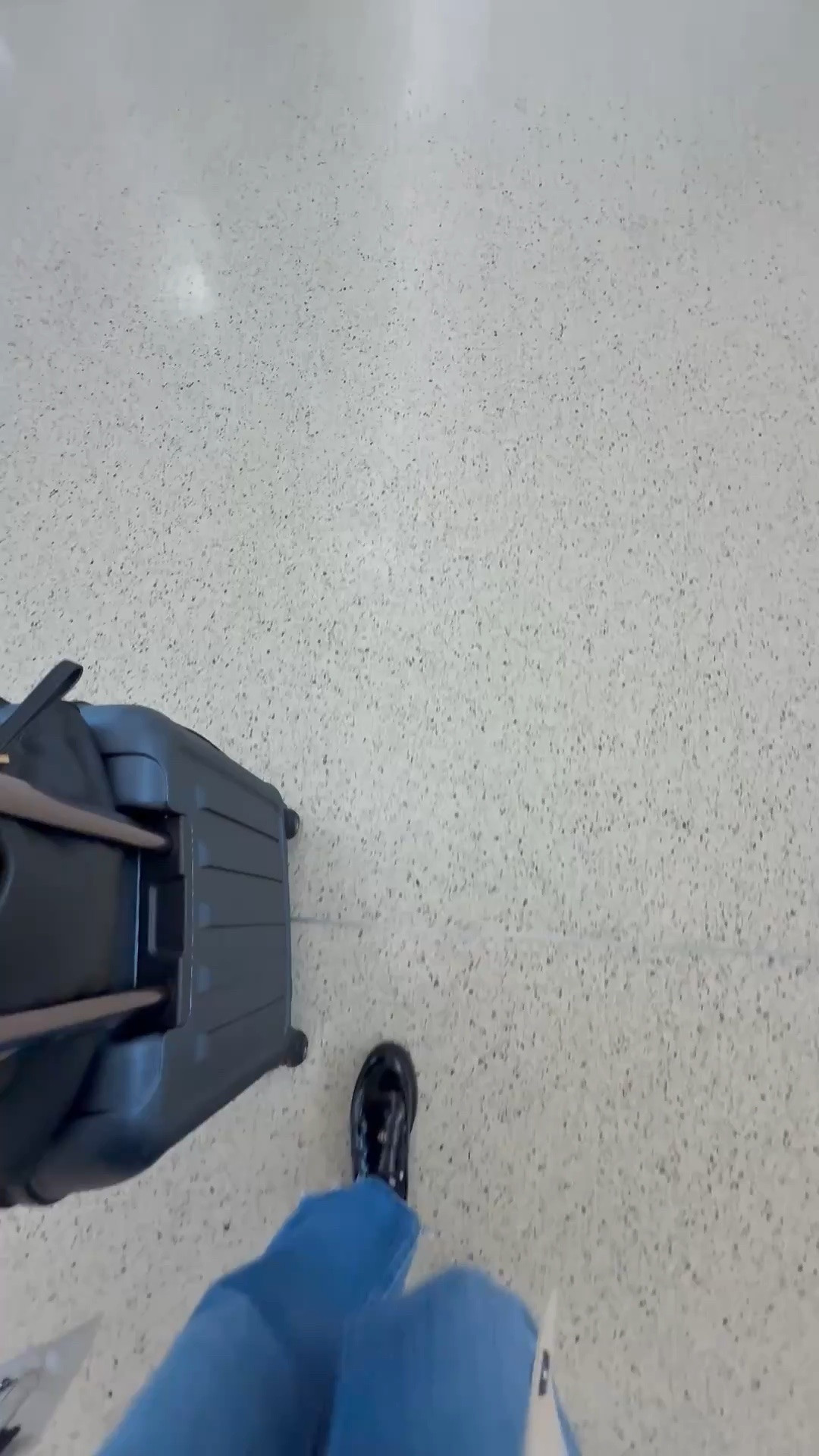 My Tory Burch loafers are currently on sale! They’re the perfect classic black loafer and can be dressed up or down. 

#LTKWorkwear #LTKSaleAlert #LTKOver40