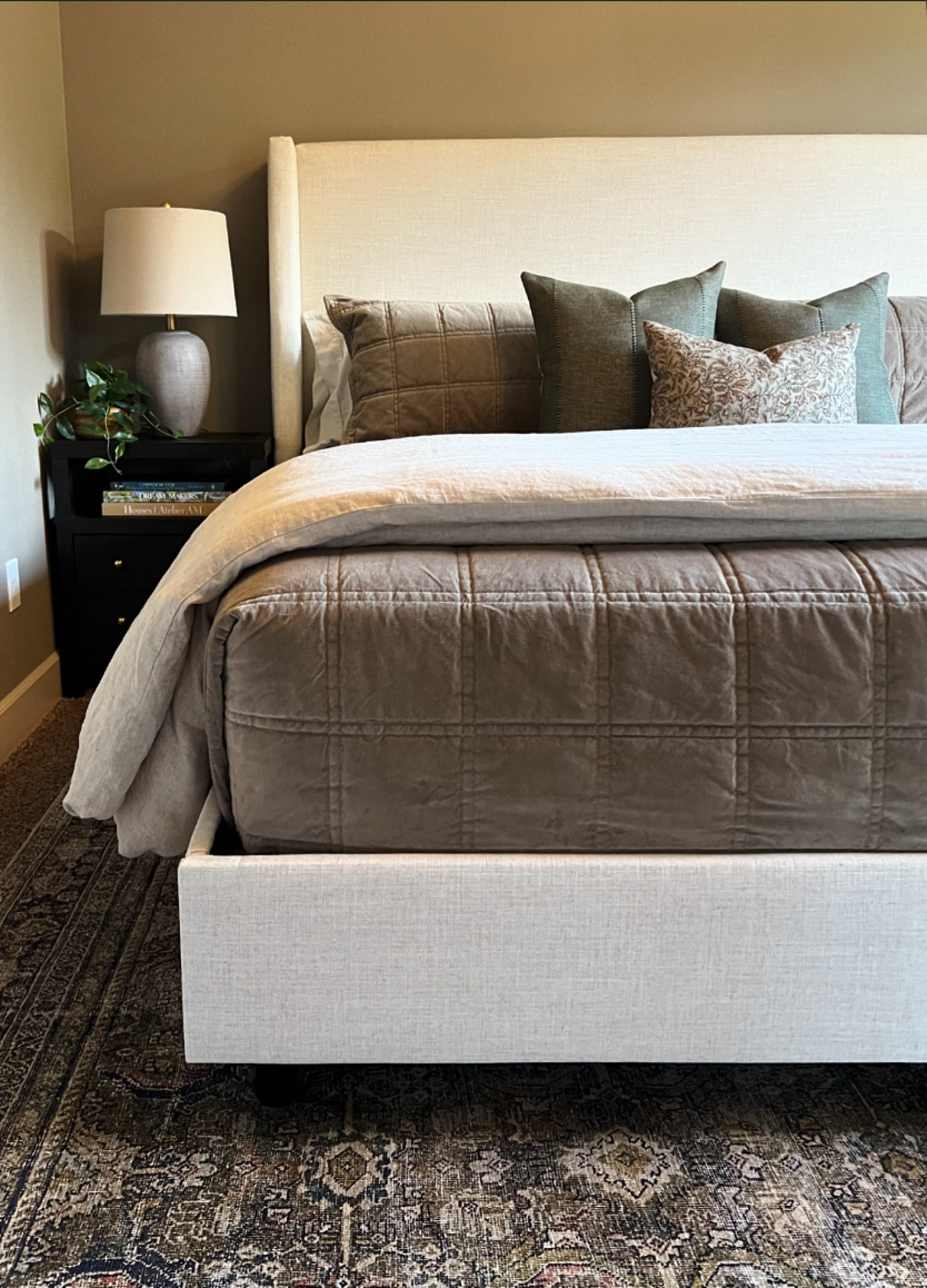 The perfect bedding & muted earth tones for fall! 

#ltk #bedding #pillows #rugs #nightstands #furniture #bedroom #duvet #lamps #target #magnolia #wayfair 

#LTKSaleAlert #LTKHome #LTKFindsUnder100