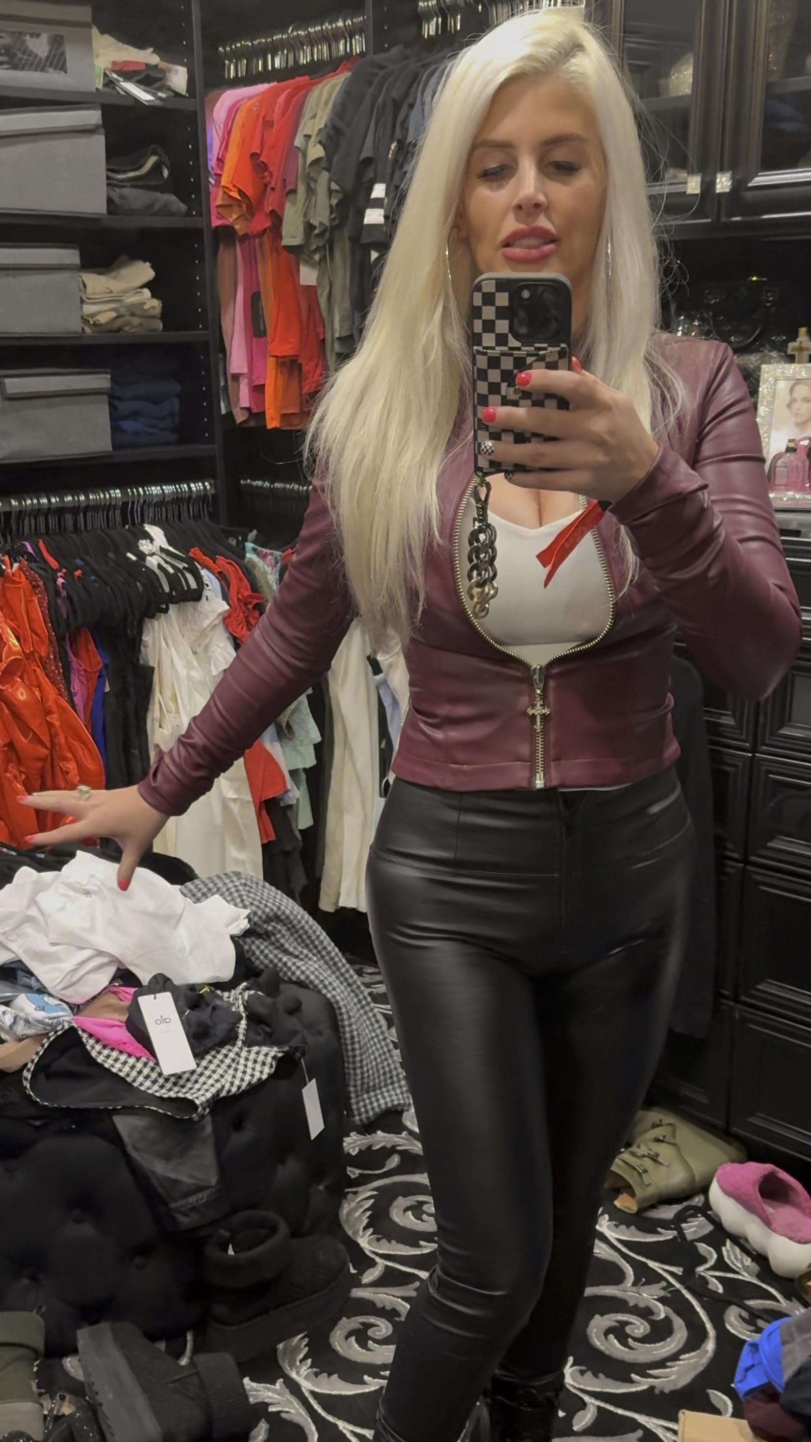 Love my little getup I wore tonight. 
Jacket: XS 
Pants: Small — I got these at Freddys which are not on here; so I added some similar pairs. I actually have the spanx pants that I added & I’m obsessed with them. 
Tank: 4 


#LTKshoecrush #LTKVideo #LTKstyletip