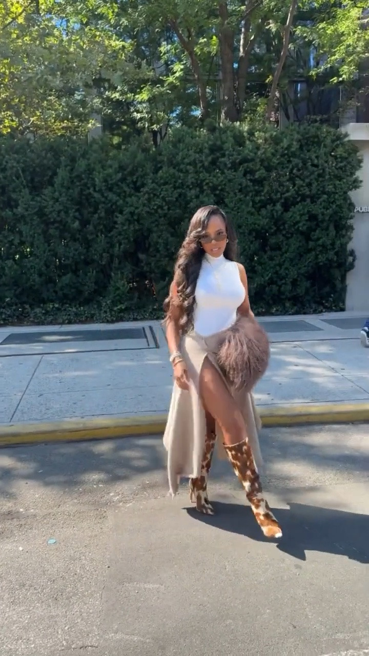Scroll to shop! ✨ Everything from this look is linked below. 👇🏽    

Wearing: Size Small | 5’4” | 140 lbs | Denim 2 Long

📲   Download the FREE LTK app & follow me (@kirasfashionfinds) to shop all my daily finds.  #LTKootd #LTKPetite #LTKU