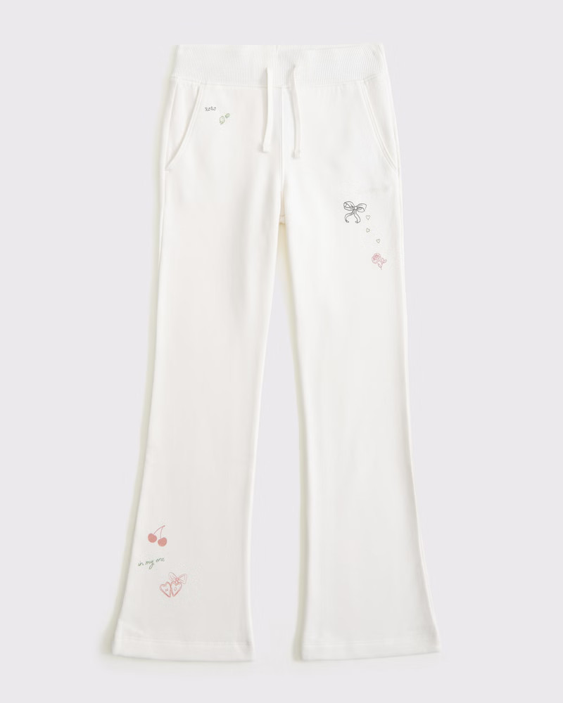 BLACK FRIDAY IS HERE | 40% OFF everything | free shipping on orders over $99 | Abercrombie & Fitch (US)