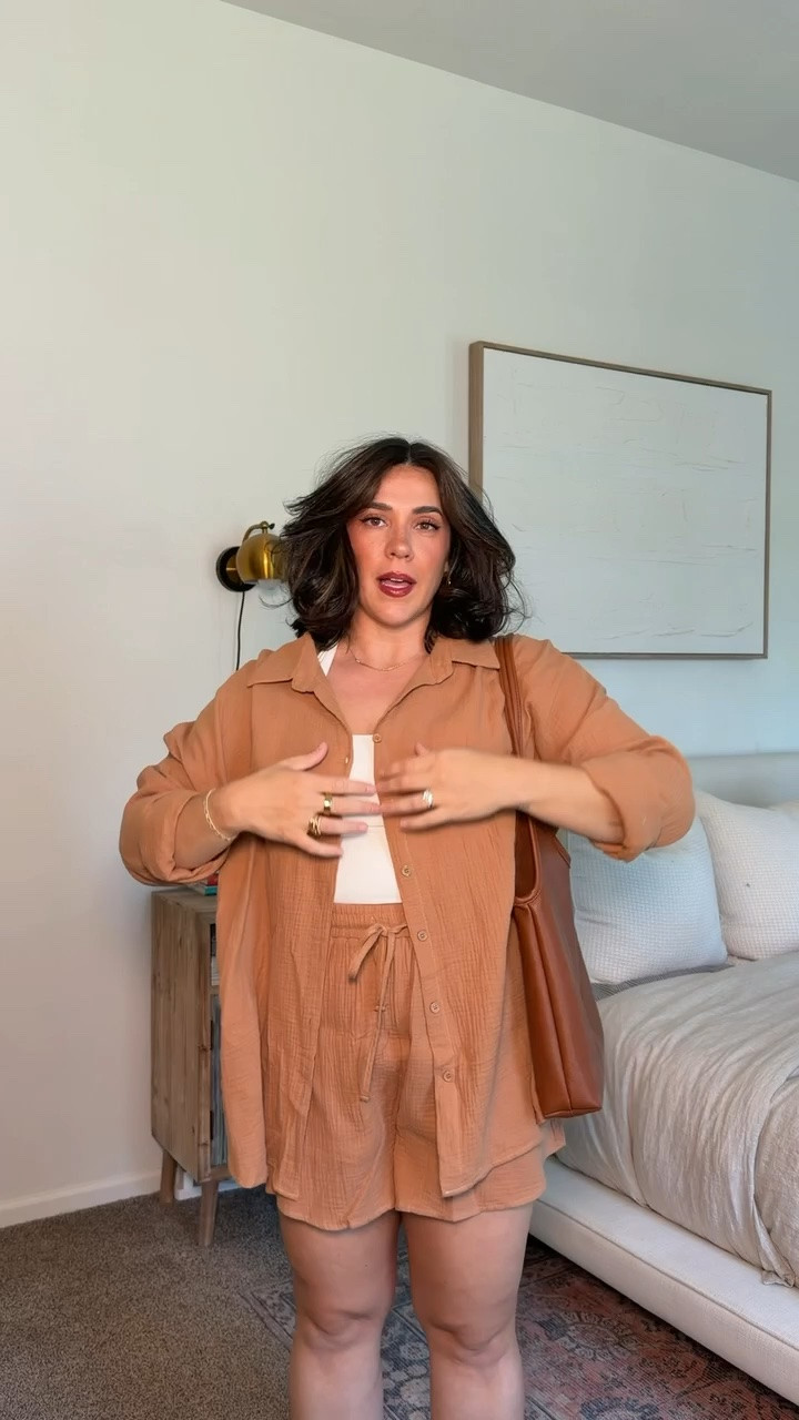 The best Amazon two piece set for spring, summer & vacation. It's lightweight, guazy and fits perfectly. I do a L

#LTKootd #LTKMidsize #LTKSeasonal
