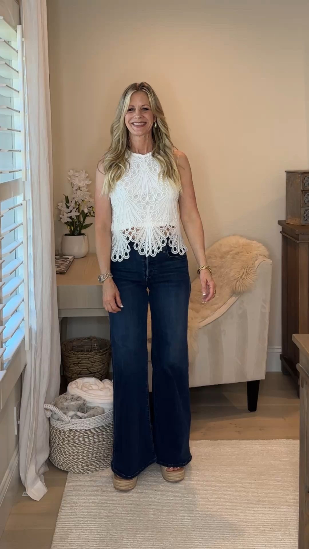 👠 Finding the right open-back shoe to wear with pants or jeans can be tricky! Ever have your pant leg slip under your heel when you walk? You’re not alone. 🙋‍♀️ The key is experimenting with different shoe heights — kitten heels, block heels, or platforms — until you find that perfect balance. 💕  

Red Carpet of Life, LTK over 50, sandals, Target finds, summer outfit, Mother jeans, Anthropologie

#LTKStyleTip #LTKSummerEdit #LTKShoeCrush