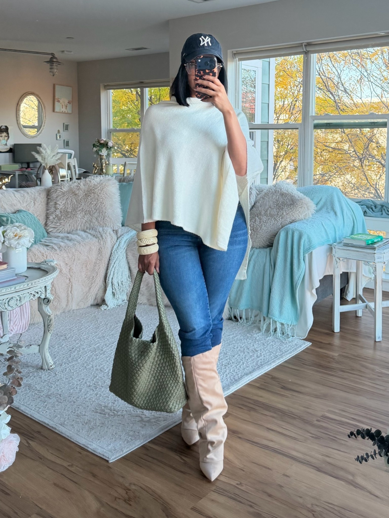 Fall casual outfit idea for women over 40 🍂🤎 Jeans with faux suede shark boots and a cozy sweater poncho @Fitory 

petite curvy outfits 
fashion over 40

#ad #sponsored