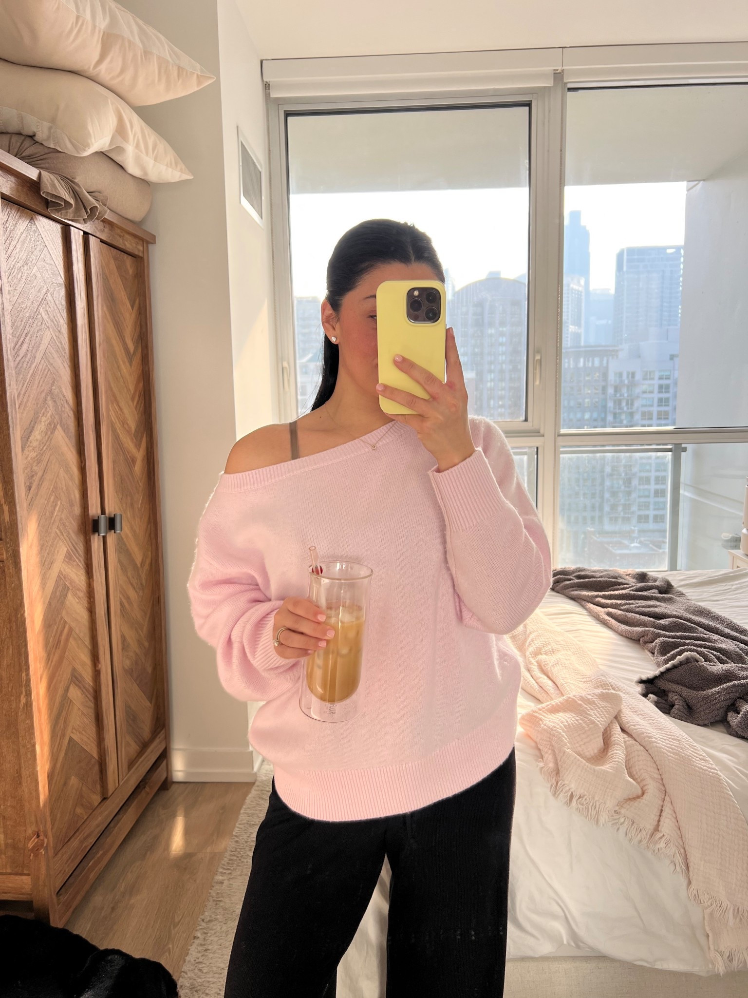 Comfy outfit 🎀

#LTKmomlife #LTKSaleAlert #LTKootd