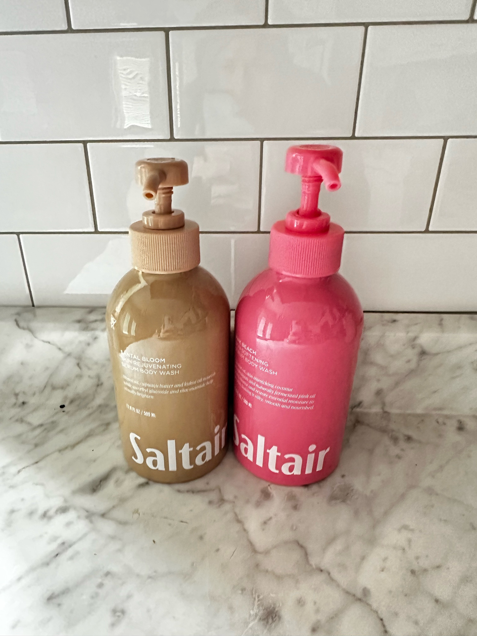 Was #gifted these amazing body washes from saltair. It smells like summer and I’m so excited for them! 