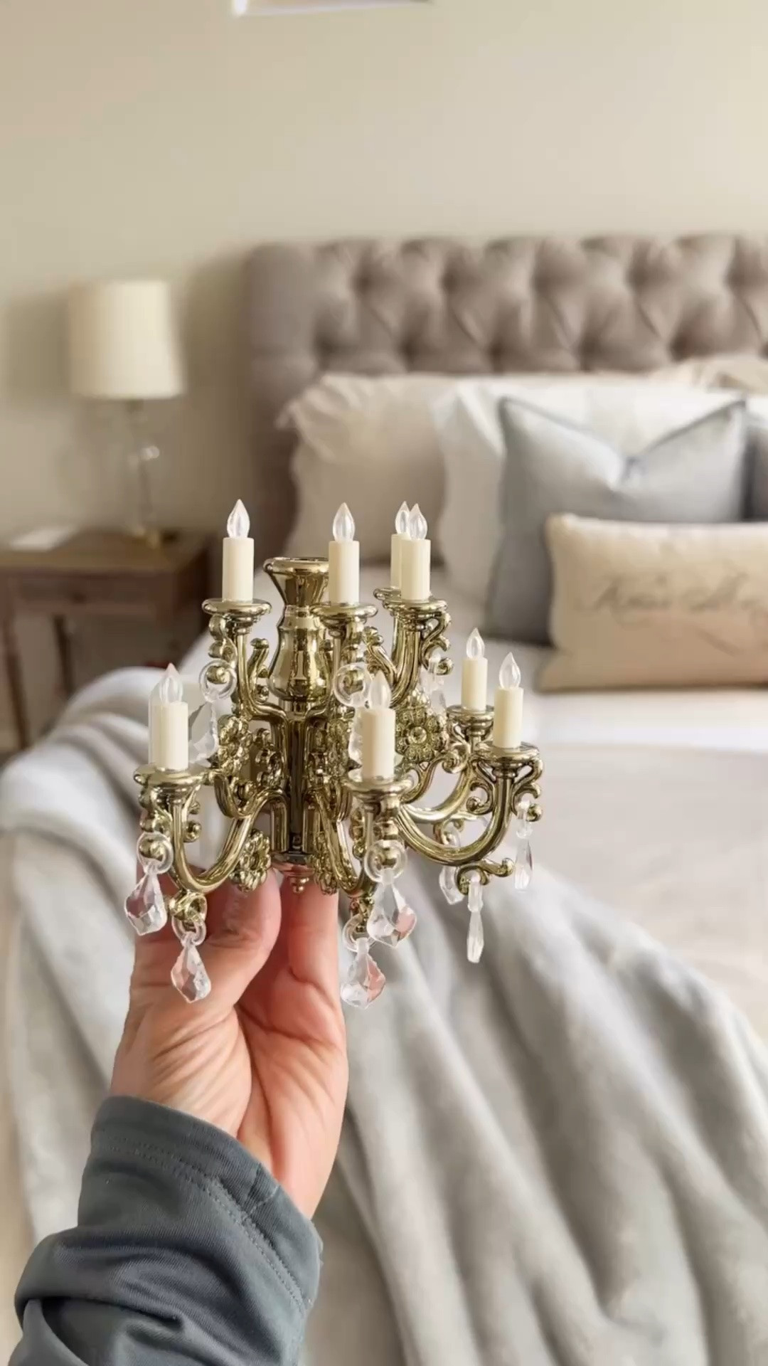 Whimsical in da house! 
Seriously, how cute is this chandelier night light?!
My aunt knows the way to my whimsical heart!
Thank You @mommabraff for the best chandelier I’ll ever own ✨

#whimsicaldecor #chandelier #nightlight #amazon