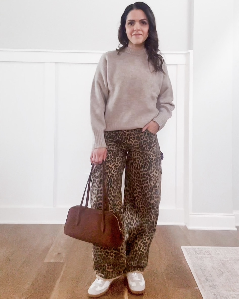 Monthly outfit planner OCTOBER: Planner to person: Fall outfits | leopard jean, crewneck sweater, taupe brown sneakers, tote bag

#falloutfit #classicstyle #casualstyle 

Image inspo credit: @missy_elz


#LTKStyleTip #LTKSeasonal