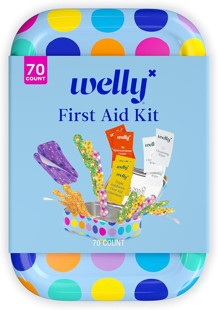 Welly First Aid Kit - Bravery Badges in Flexible Fabric and Waterproof, Singe Use Ointments Tripl... | Amazon (US)