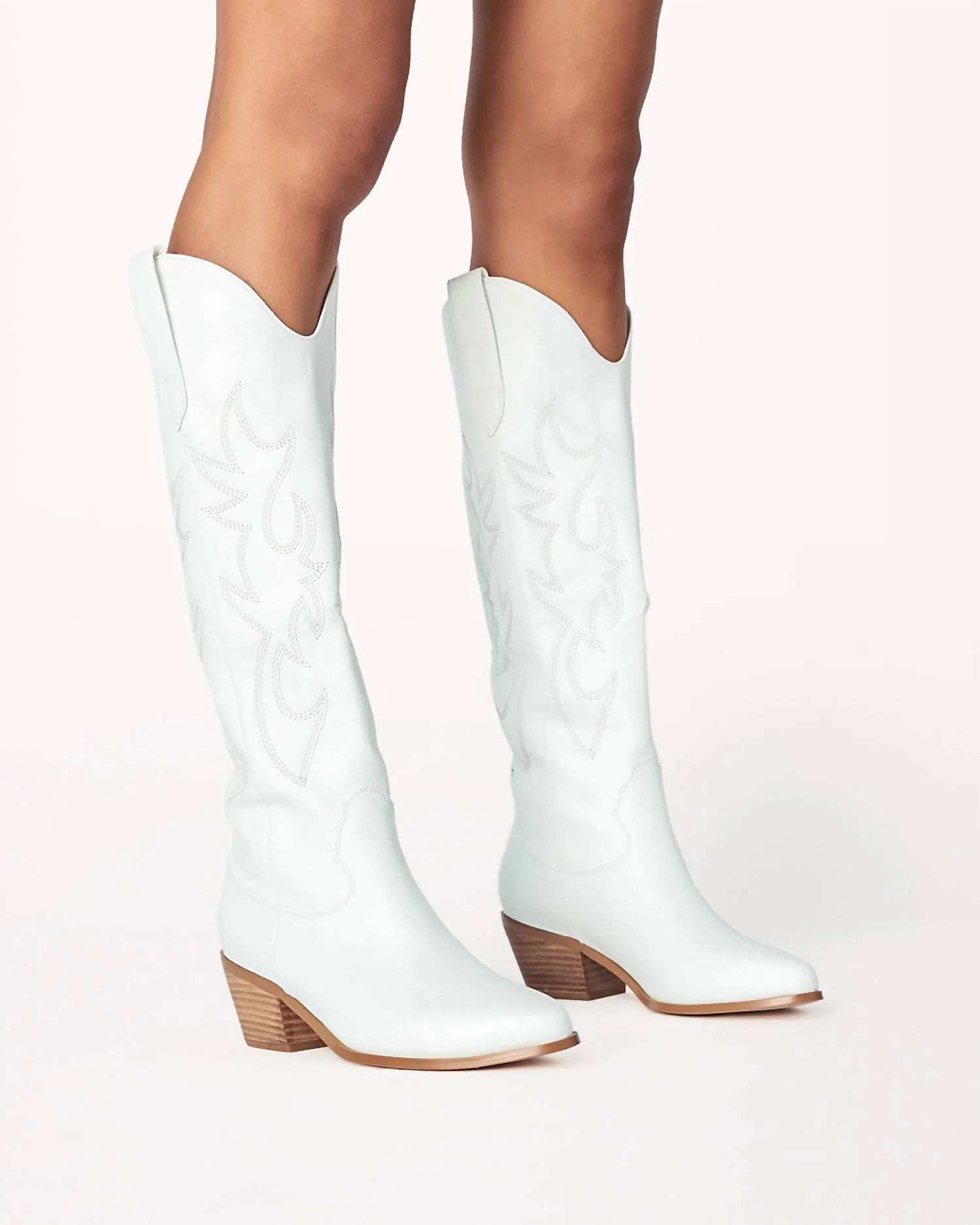 Urson Boot In White | Shop Simon