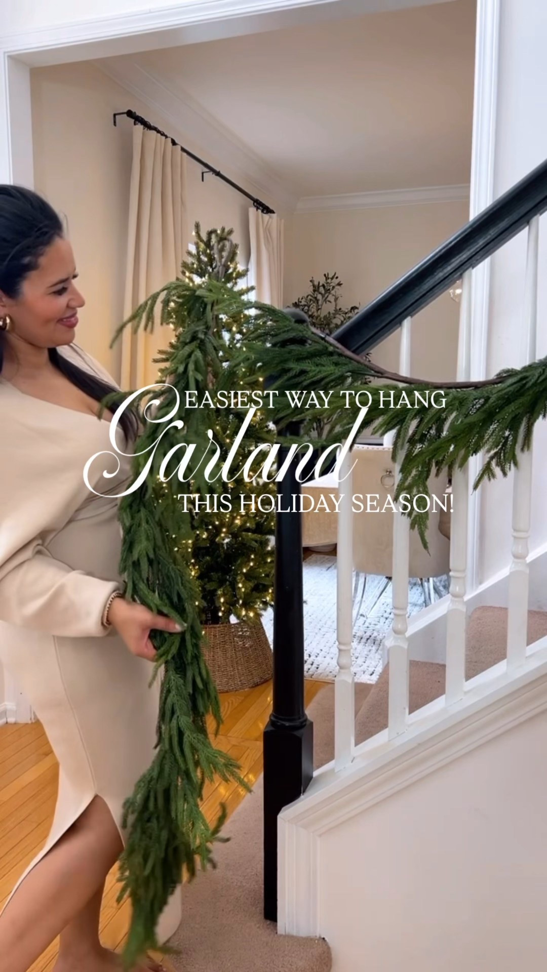 Easiest Way to Hang Garlands without damaging your stair rail
#amazonhome #christmasgarland #christmas2025 #founditonamazom #amazonfavorites #sweaterdress #winterdress 

#LTKSeasonal #LTKHome #LTKStyleTip