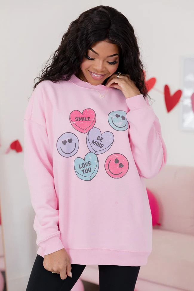 Candy Hearts Light Pink Oversized Graphic Sweatshirt | Pink Lily