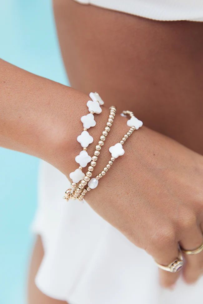 White and Gold Beaded Clover Bracelet | Pink Lily