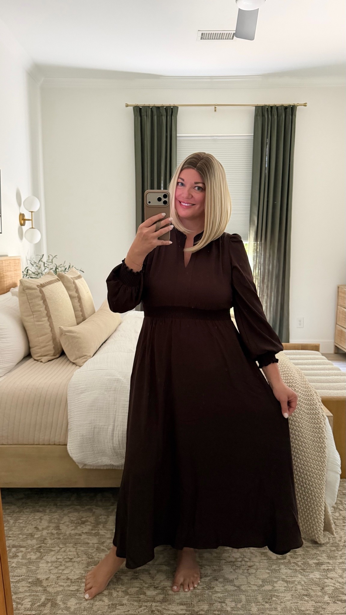 New fall perfect dresses from @Quince 🤎 
Wear & go - no iron needed, and it’s under $100!  Wearing a Medium & I’m 165lbs 5’4”