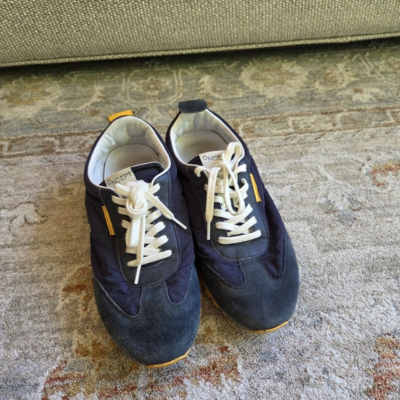 Oncept navy sneackers | Poshmark