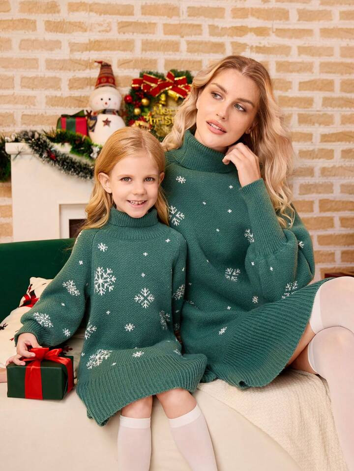 Green Long Sleeve High Neck Young Girl Snowflake Jacquard Knit Sweater Dress, Mommy And Me Matchi... | SHEIN
