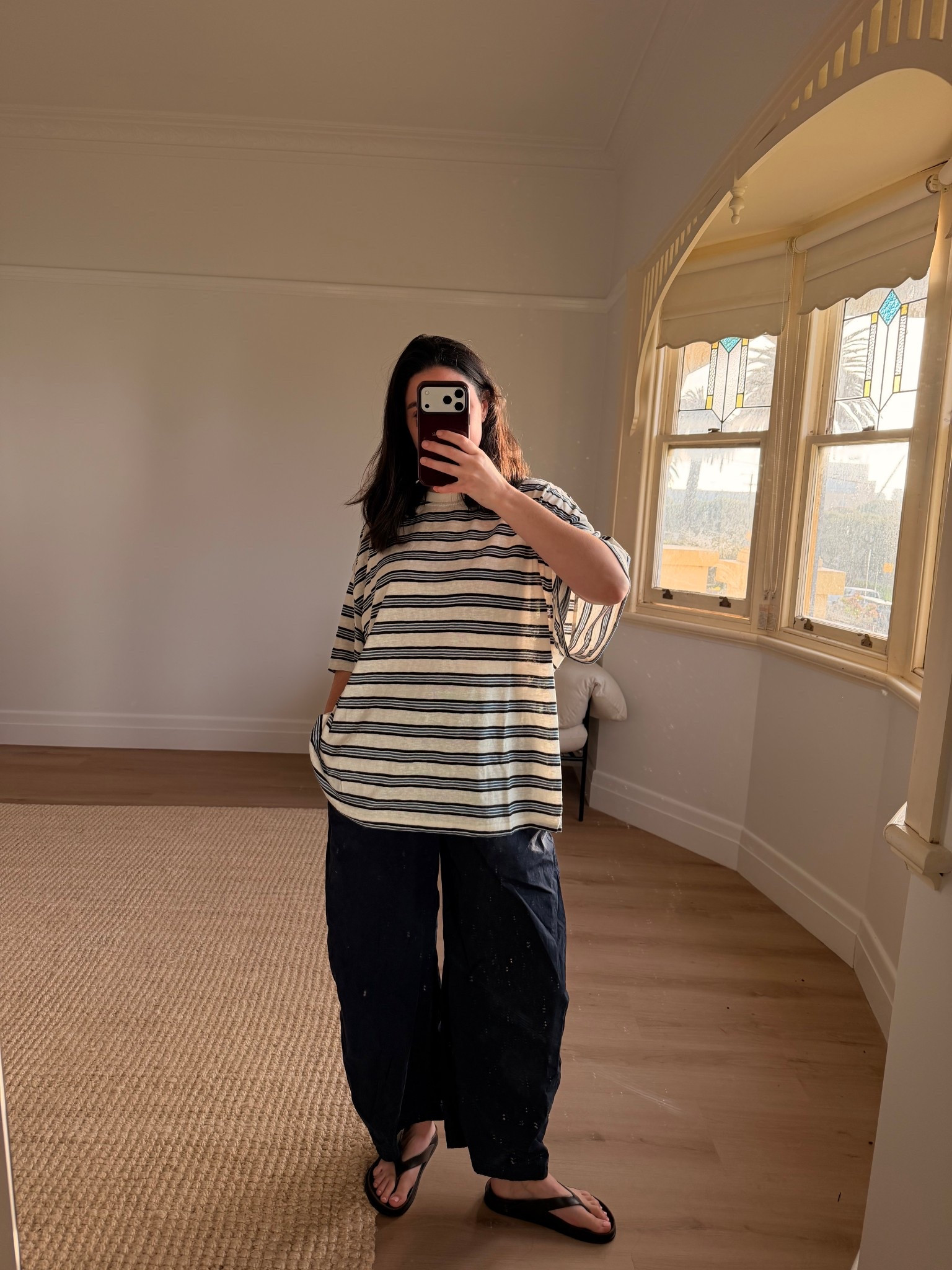casual but comfy morning ootd 
Size down in both tee and pants (wearing 10 in both) 