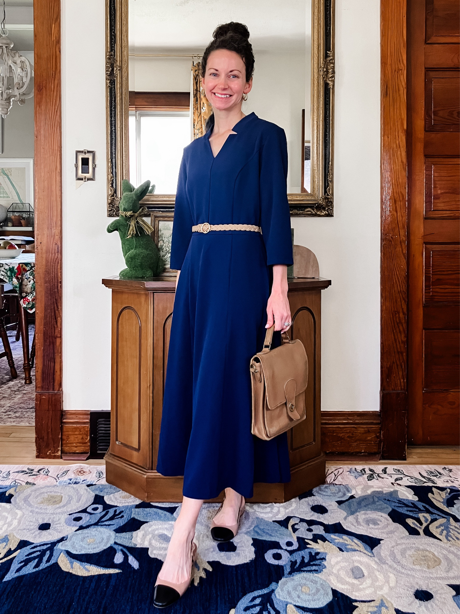 A classic navy dress for the office!

#LTKOver40 #LTKmomlife #LTKWorkwear
